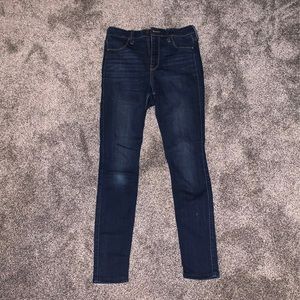 HOLLISTER curvy high rise jean leggings